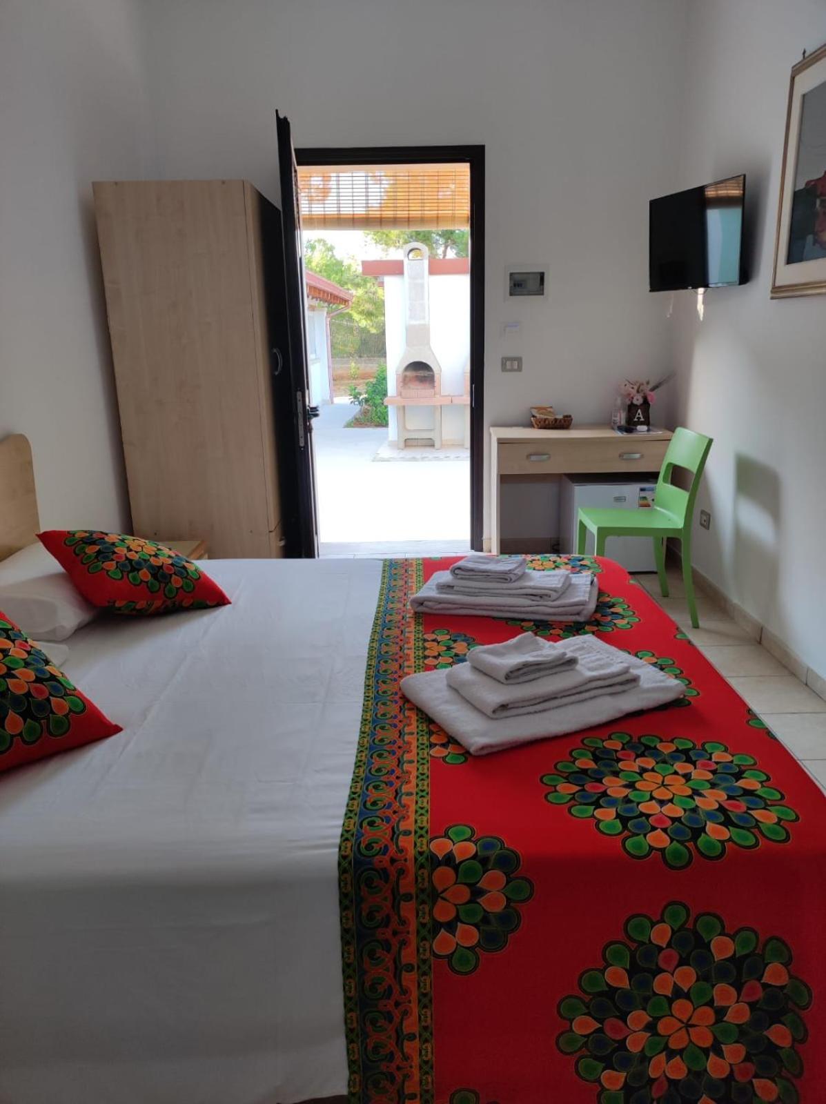 B&B Villa Vittorio 갈라토네 외부 사진
